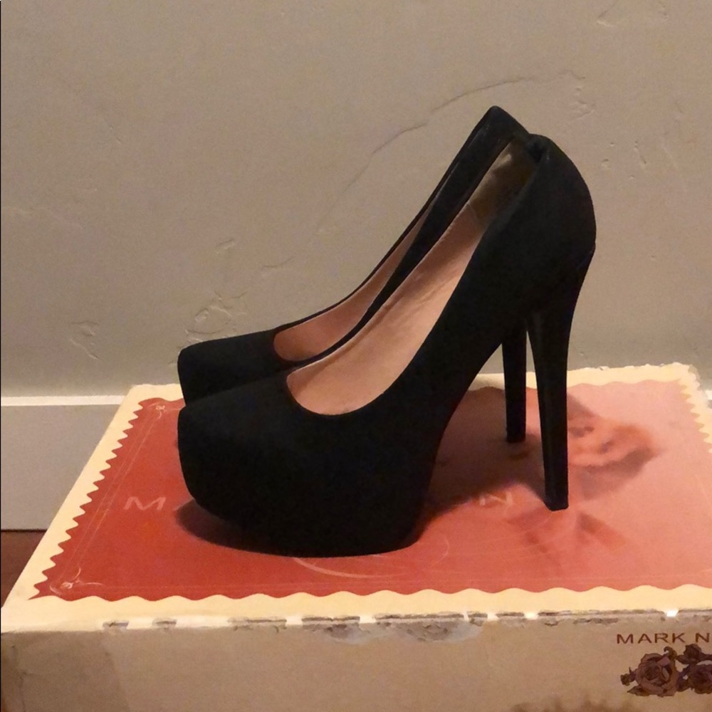 Classic black pumps